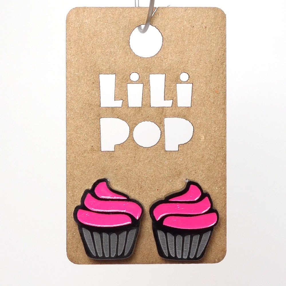Ohrstecker „Petit Gateau" | Lili0300...recyceltes Acryl, Graviert Und Lasergeschnitten von CreationsLilipop