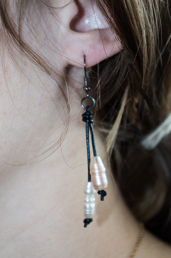 Biwa-Ohrstecker Biwa Und Leder Biwa-Ohrstecker Biwa Und Leder von CreationsSoperle