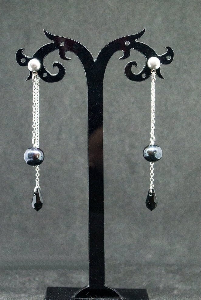 Edelstahl Mit Tahitian Schwarze Perle Und Kristall Swarouski Ohrring Edelstahl Mit Tahitian Schwarze Perle Und Kristall Swarouski Ohrring von CreationsSoperle