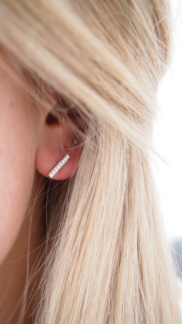 stabohrringe Aus 925Er Silber Und Zirkonoxiden, Einzelne Öse Oder Paar Massivem Glänzend | Zirkone von CreationsbyAnais