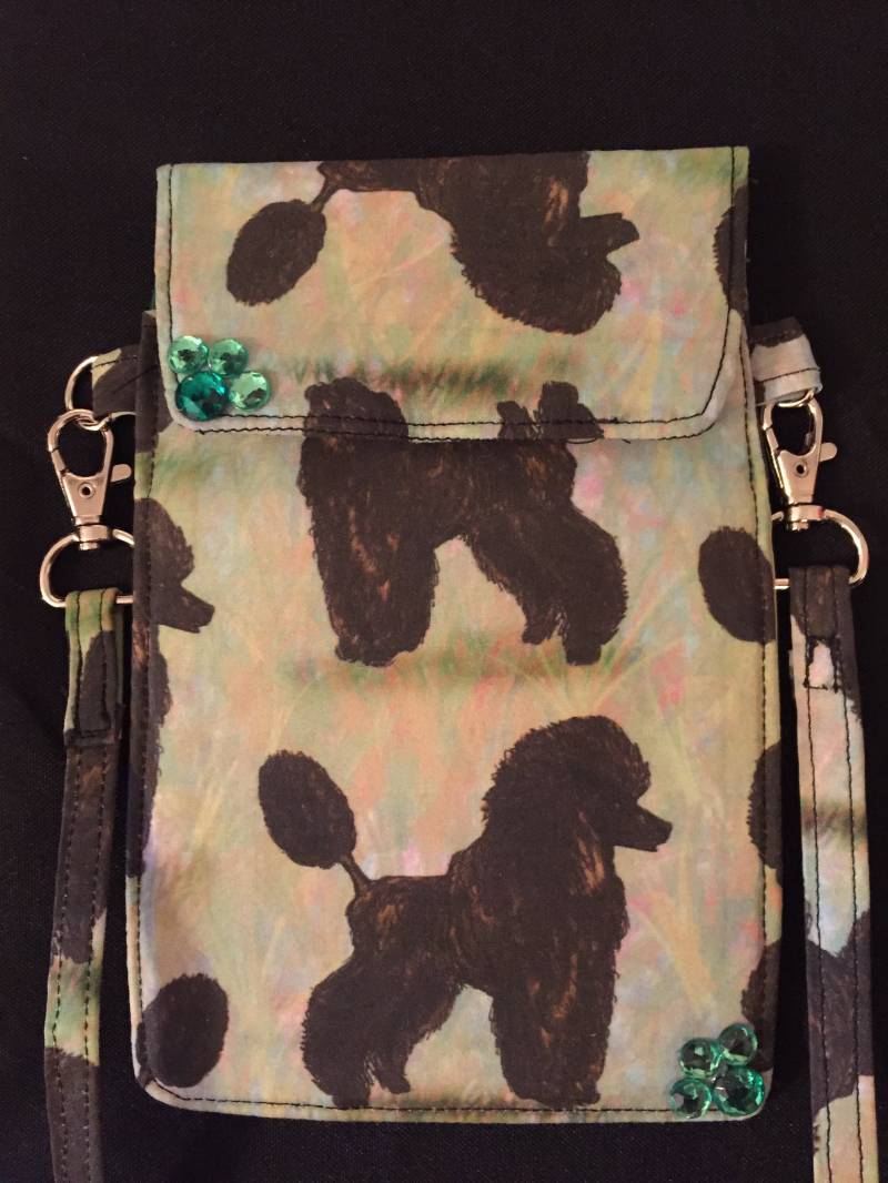 Pudel Handy-Tasche Pudel Handy-Tasche von CreationsbyCarlo