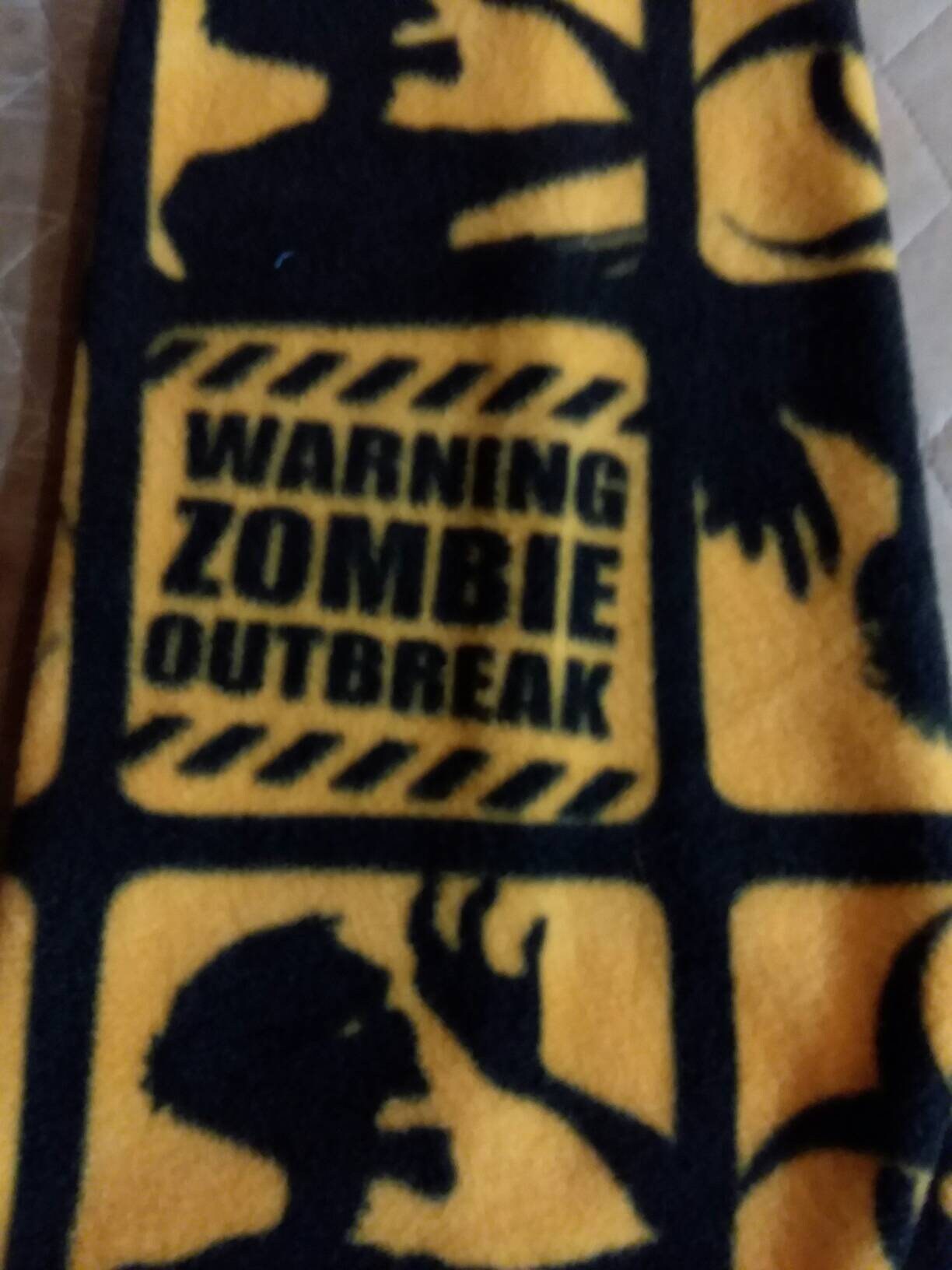 Zombie-Fleece Hose Kind Große | 8/10 Zombie-Fleece Hose Kind Große | 8/10 von CreationsbySpike