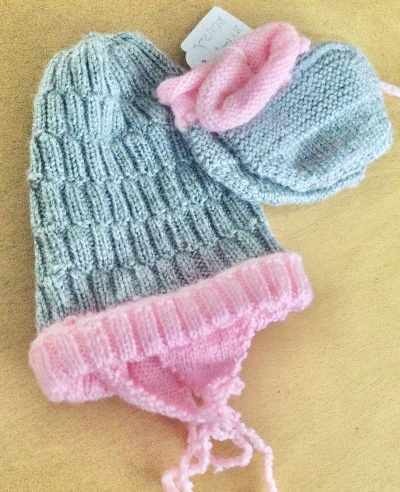 Erstlings-Set Mütze Schuhe von CreativKunst