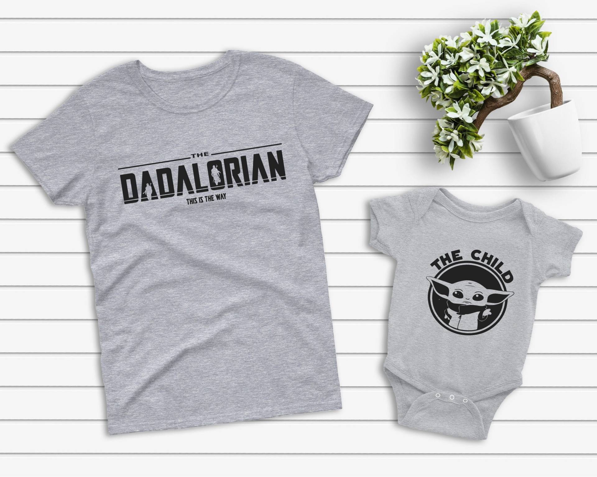 Vater Und Baby Shirt, Dadalorian Sohn Passendes Shirt Für Papa Sohn, Familien Vatertagsgeschenk von CreativeApparelUShop