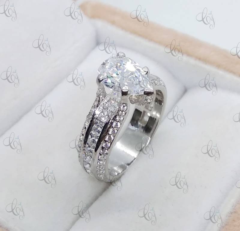 2.50 Ct Birnenförmiger Solitär Verlobungsring in 925 Sterling Silber Für Frauen - Jubiläumsring Birnenschliffring Geschenk von CreativeByChirag