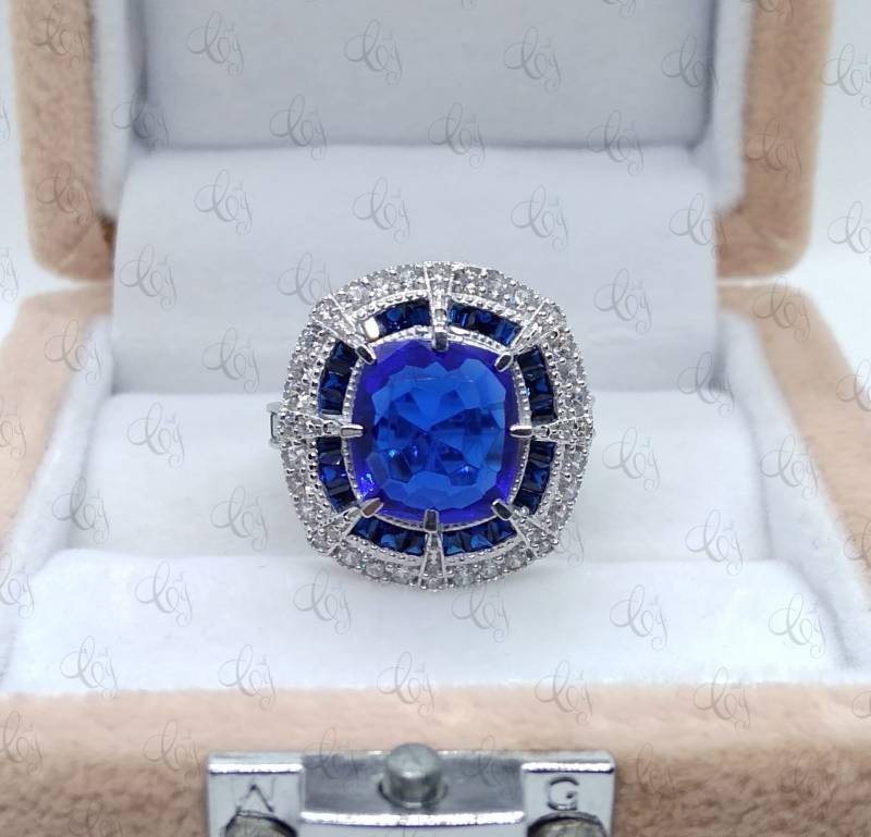 7 Ct Großer Kissenschliff Und Saphir Art Deco Verlobungs Cocktail Ring in 925 Sterling Silber Für Damen von CreativeByChirag