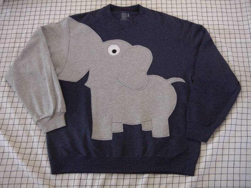 Marineblaues Elefantenhemd, Elefant-Sweatshirt, Elefant-Trunkärmelhemd, Elefant-Pullover, Unisex-Erwachsenengrößen Marineblaues Elefantenhemd, Elefant-Sweatshirt, Elefant-Trunkärmelhemd, Elefant-Pullover, Unisex-Erwachsenengrößen von CreativeCallipipper