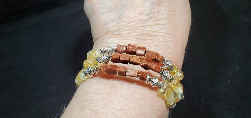 Brauner Goldstein Und Citrin Wickelarmband Brauner Goldstein Und Citrin Wickelarmband von CreativeChix16