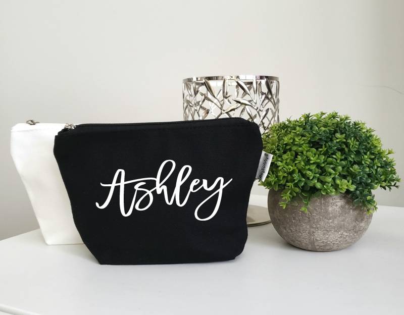Benutzerdefinierte Name Make-Up Tasche Brautparty Kosmetik Geschenk von CreativeDesignsByJD