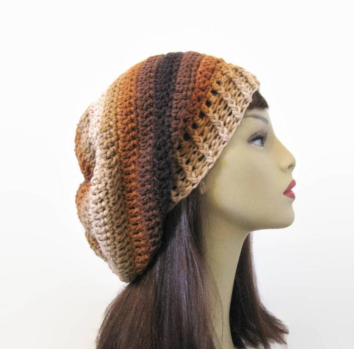 Braun Slouch Hat Dunkelbraune Mütze Gestreifte Häkeln Slouchy Hut Stricken Tam Dunkelbraun Beanie von CreativeDesignsbyAmi