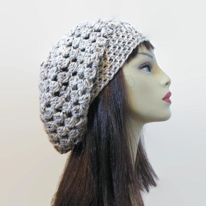 Haferseal Slouch Baskenmütze Haferflocken Slouchy Beanie Gehäkelte Hat Creme Hut Tan Mütze Beige Strickmütze Häkeln Damen Slouchy von CreativeDesignsbyAmi
