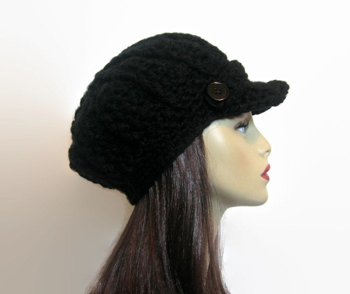 Schwarzer Schiebermütze Schwarz Gehäkelte Zeitungsjunge Hut Mit Visier Erwachsene Cap Crochet News Boy Visor Strickmütze von CreativeDesignsbyAmi
