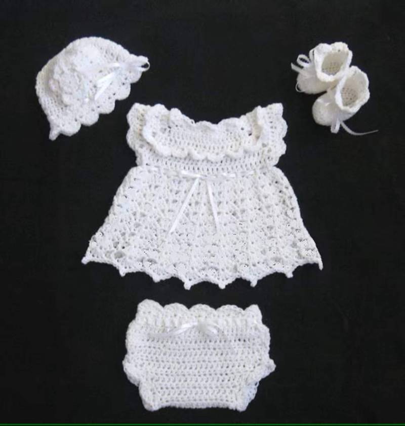 Weiß Baby Kleid Set Gehäkelt Taufkleid Erstausstattung Taufset Windelkleid Stricksegen Nach Hause Kommen von CreativeDesignsbyAmi