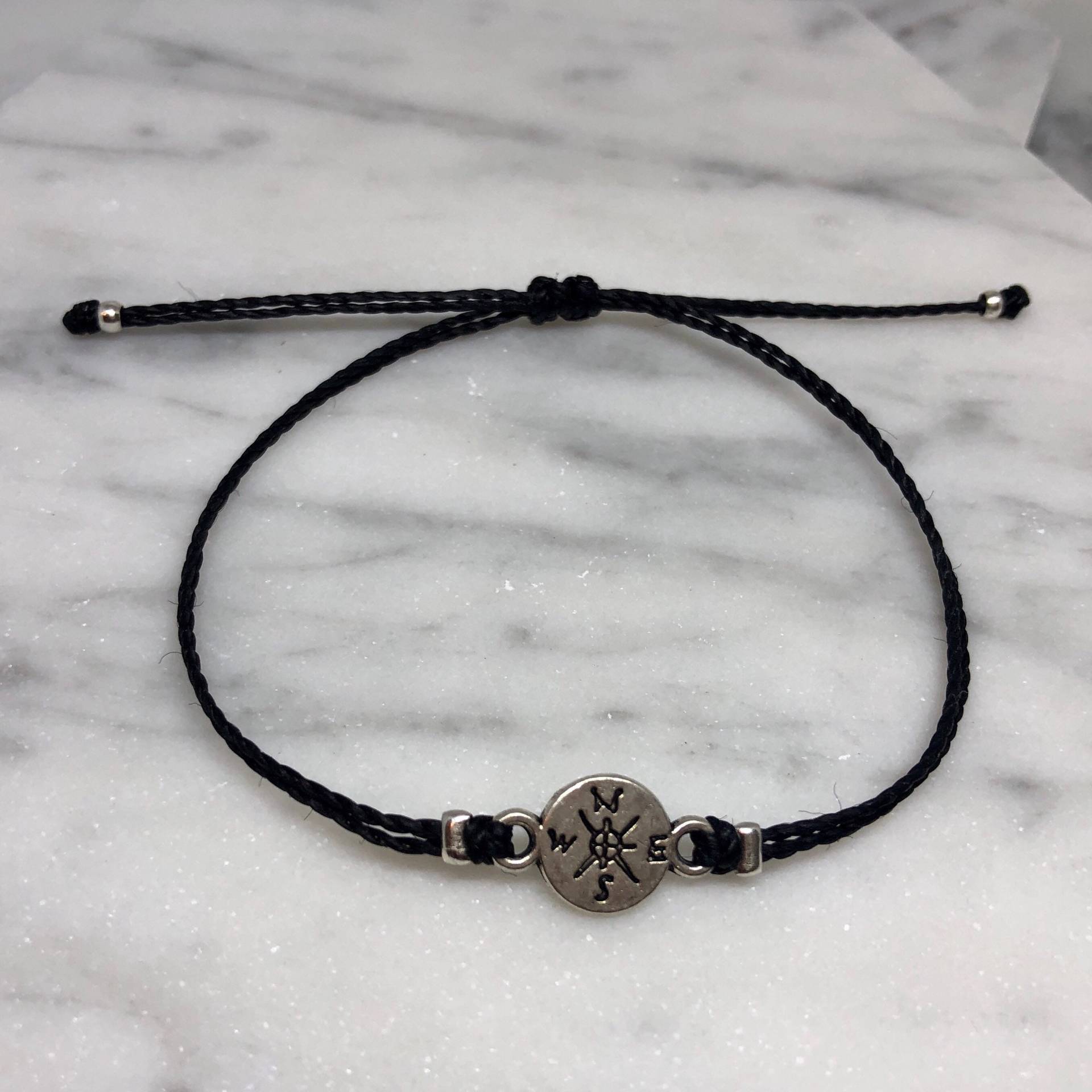Kompass Armband, String Verstellbares Bettelarmband, Einfaches Benutzerdefinierte Geschenke Für Sie, Brautjungfer Kompass Armband, String Verstellbares Bettelarmband, Einfaches Benutzerdefinierte Geschenke Für Sie, Brautjungfer von CreativeDreamerShop