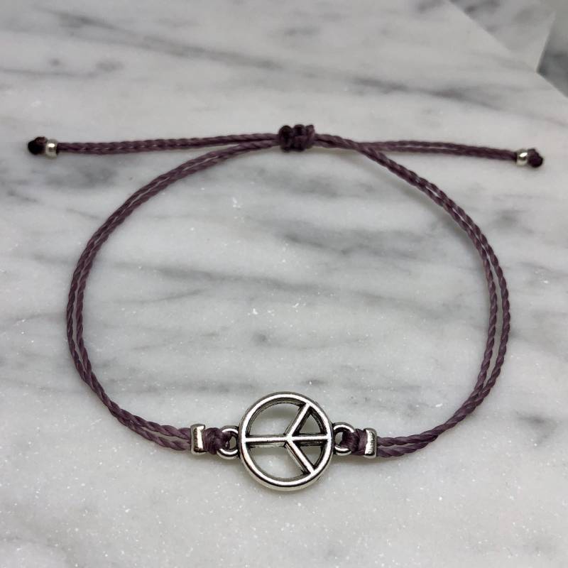 Peace Armband, Zeichen, String Verstellbares Bettelarmband, Einfaches Individuelles Geschenke Für Sie, Brautjungfer Peace Armband, Zeichen, String Verstellbares Bettelarmband, Einfaches Individuelles Geschenke Für Sie, Brautjungfer von CreativeDreamerShop