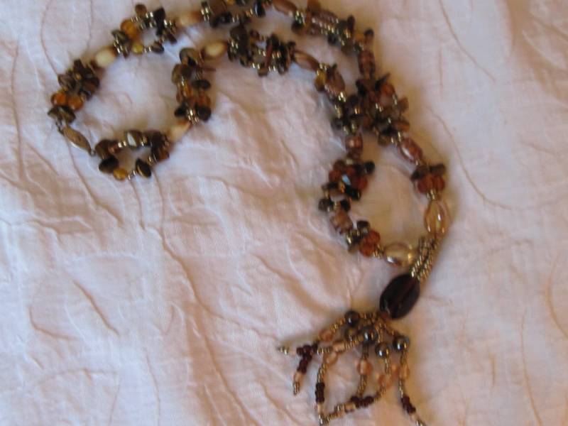Vintage Tigerauge Steine, Verschiedene Achat Kristall Und Perlenbesetzte 45 cm Kette Mit Quaste Vintage Tigerauge Steine, Verschiedene Achat Kristall Und Perlenbesetzte 45 cm Kette Mit Quaste von CreativeEnergyShop