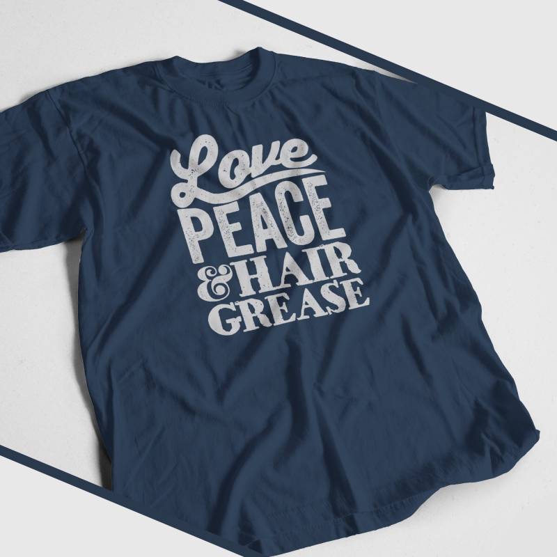 Love, Peace & Haarfett T-Shirt Love, Peace & Haarfett T-Shirt von CreativeHina