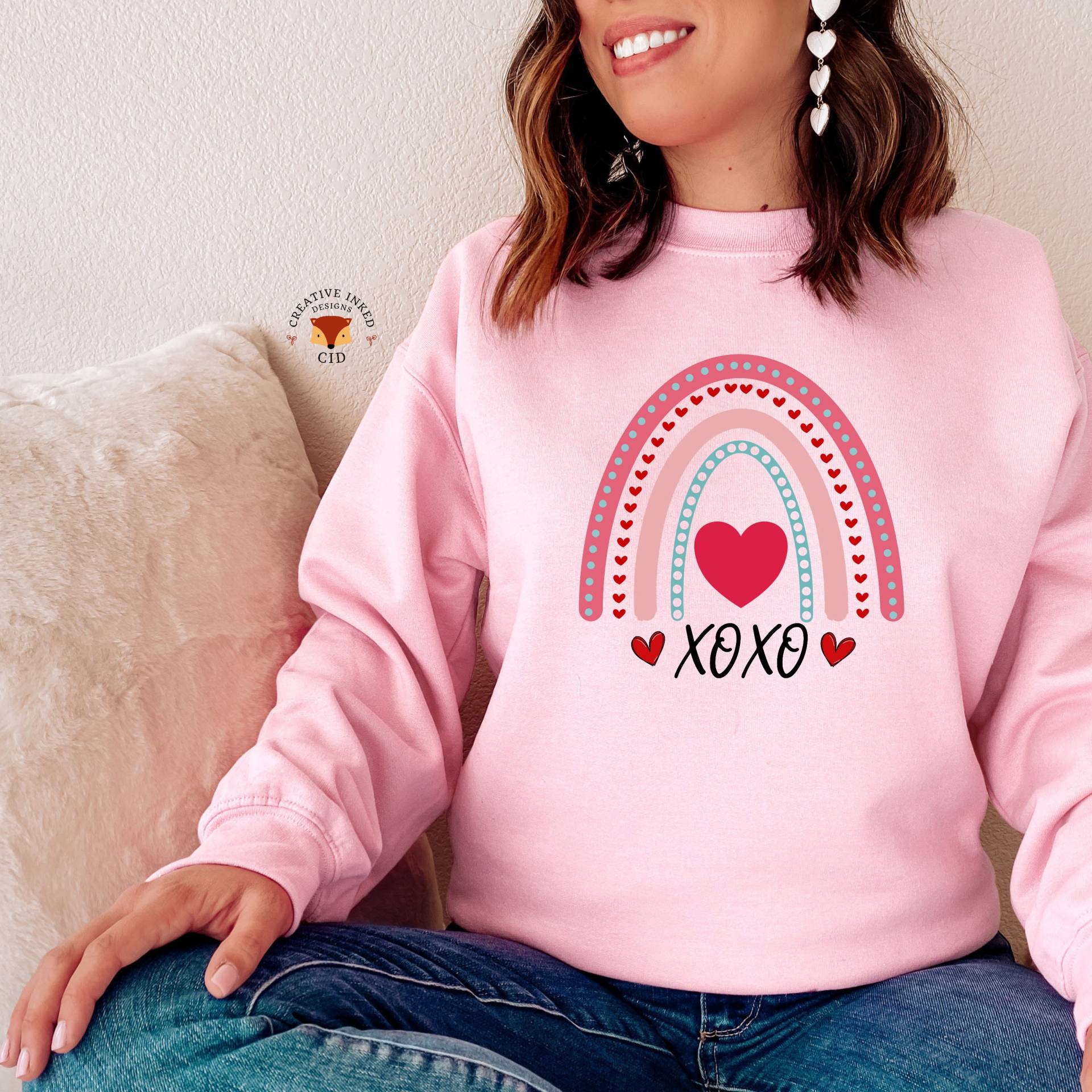 Valentines Shirt, Valentinstag Pullover, Sweatshirt, Geschenk Für Freundin, Herz Shirts Frauen, Liebestag von CreativeInkedDesigns