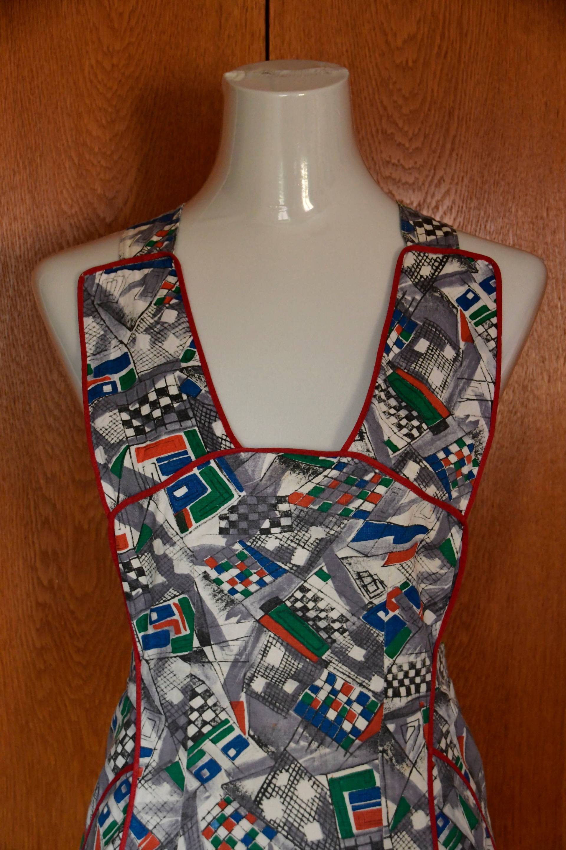 Hübsche Latzschürze Aus Baumwolle/Küchenschürze Unisex True Vintage Damenmode Flower Power 70Er Vorbinder Rustikal von CreativeMacroArt