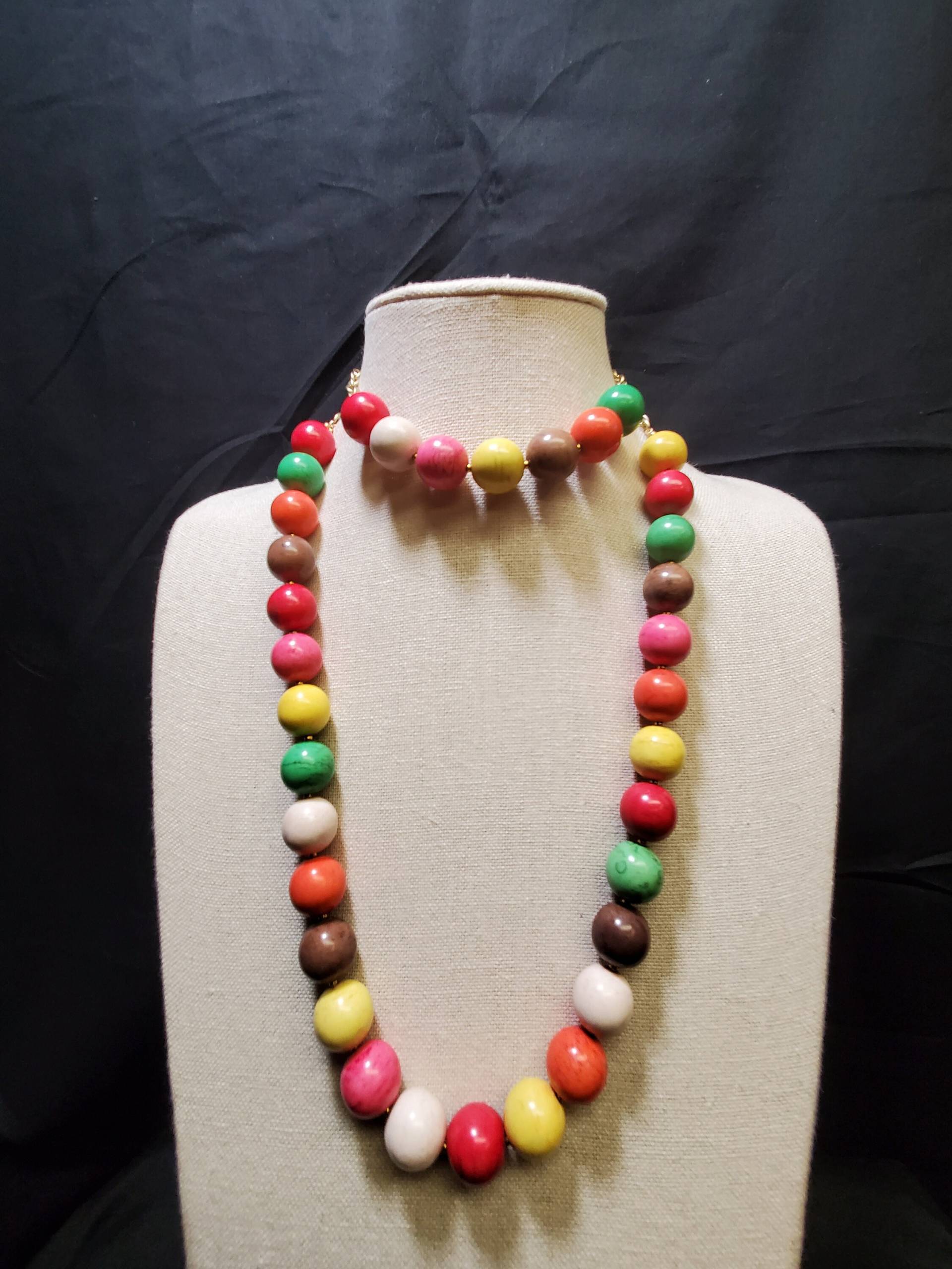 Multi-Color-Set, Runde Perlenkette Und Armband-Set von CreativeThoughJewels