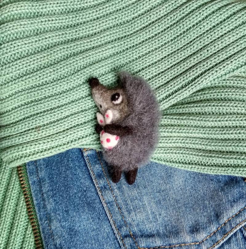 Igel Brosche 3D Tier Anstecknadel, Brosche von CreativeWoolStore