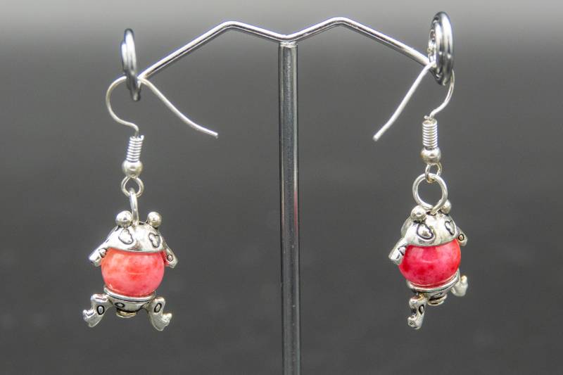 Frosch-Ohrringe Mit Chalzedon-Perlen von CreativebeadcraftDE