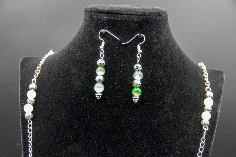 Halskette Und Ohrringe Mit Glas - Metallperlen von CreativebeadcraftDE