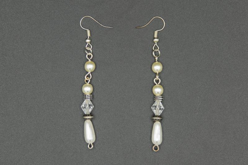 Ohrringe Mit Facettierten Glasperlen Und Acrylperlen Ohrringe Mit Facettierten Glasperlen Und Acrylperlen von CreativebeadcraftDE