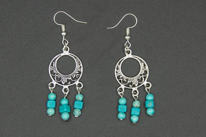 Ohrringe Mit Türkisperlen Und Charm Ohrringe Mit Türkisperlen Und Charm von CreativebeadcraftDE