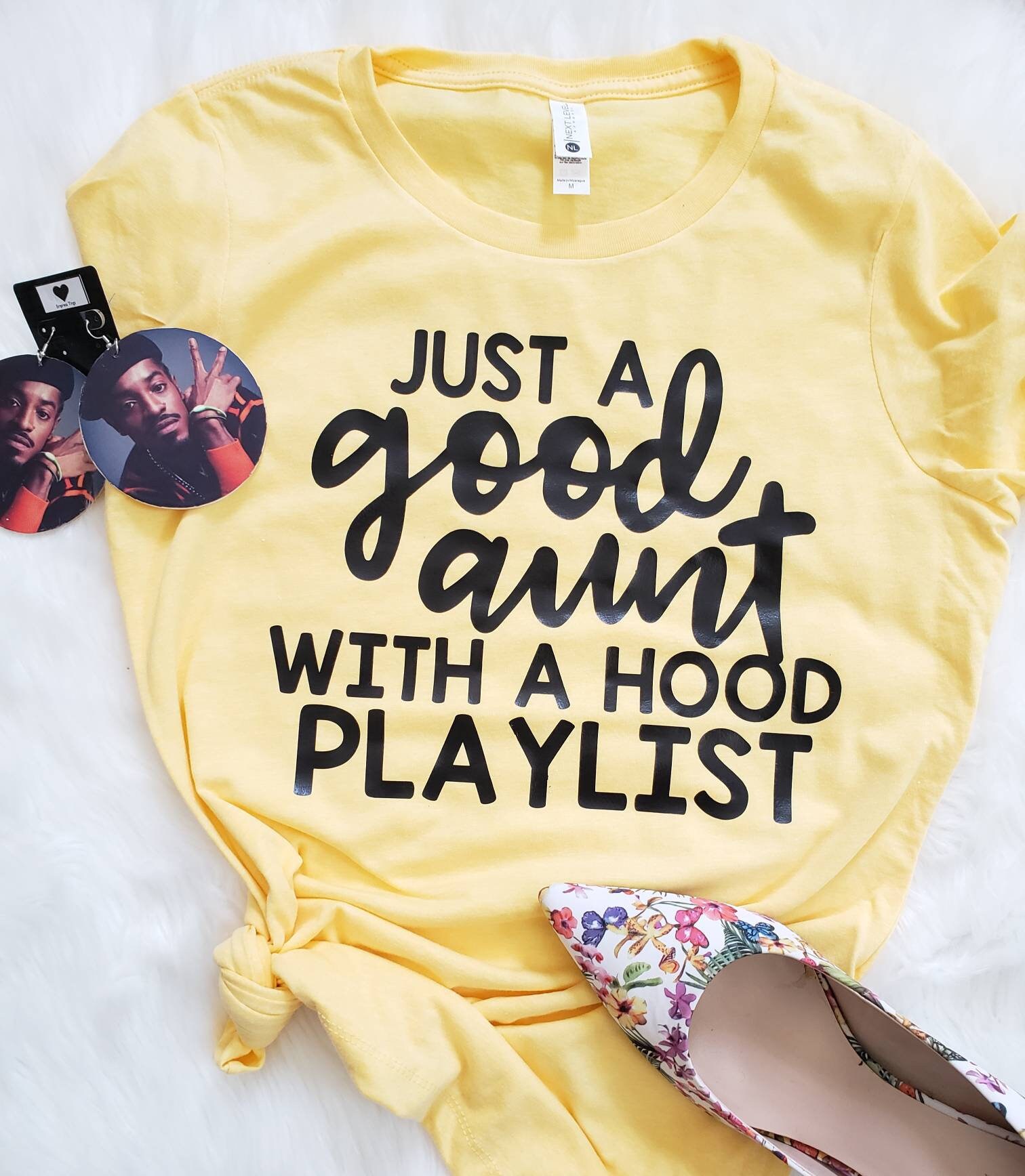 Gute Tante Mit Einem Hood Playlist T-Shirt Gute Tante Mit Einem Hood Playlist T-Shirt von CreativelyBlu