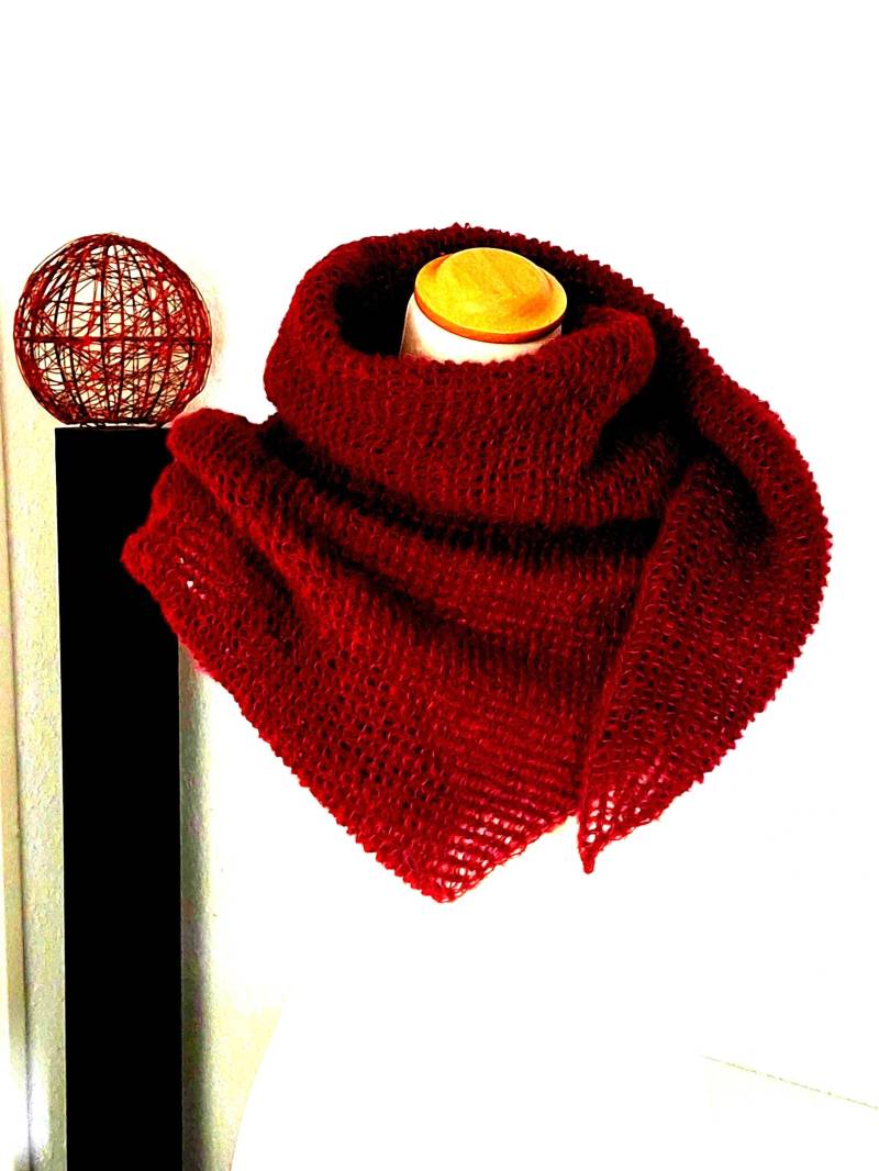 Hauchzartes Xxl Dreieckstuch Alpaka Seide in Bordeaux von Creativstoffe