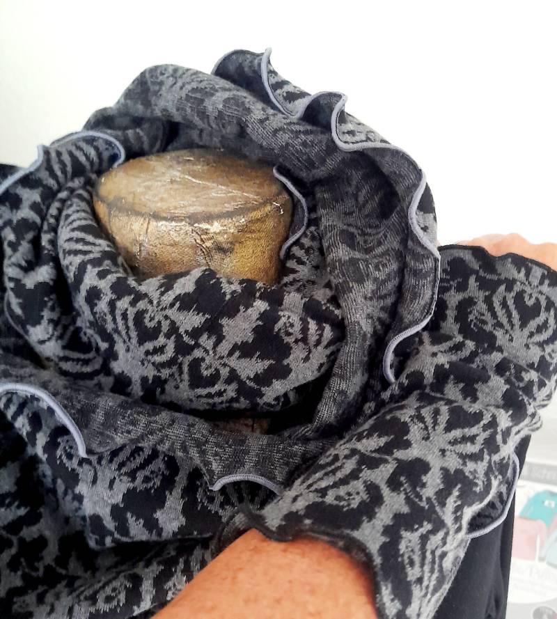 Loop Aus Jacquard Strick Baumwolle von Creativstoffe