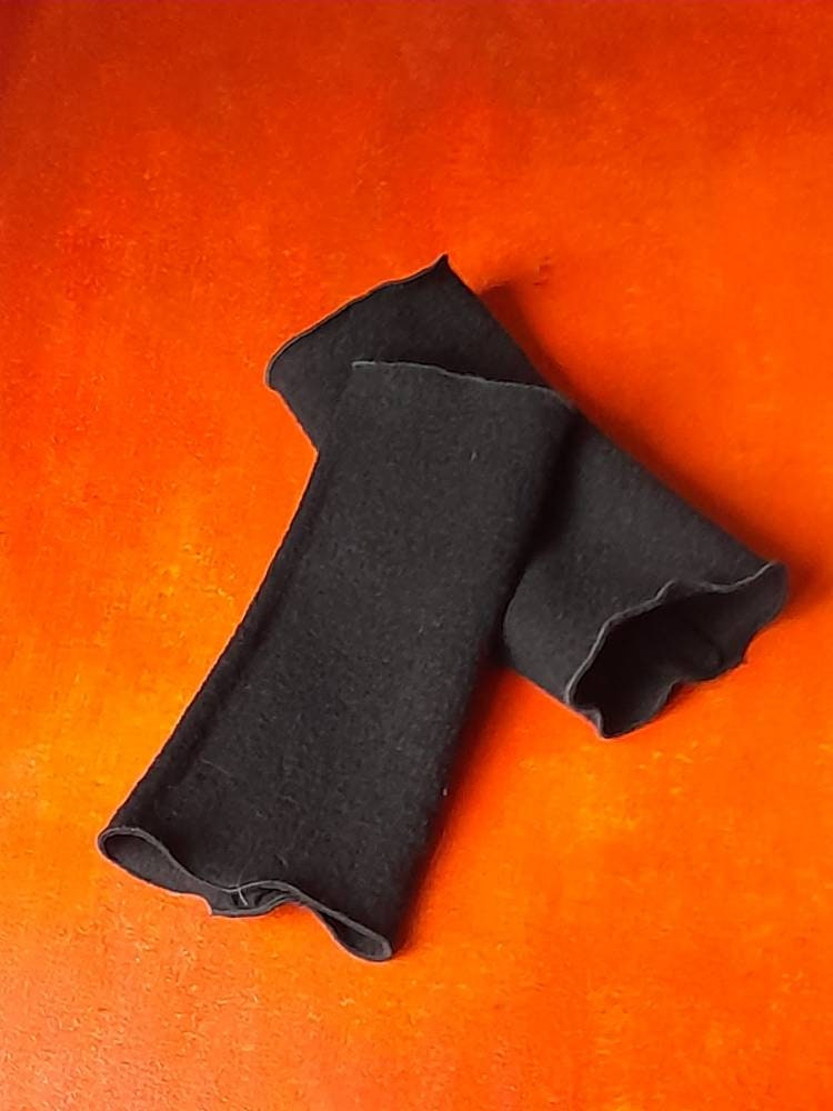 Schwarze Merino Walk - Stulpen Aus Reiner Wolle von Creativstoffe