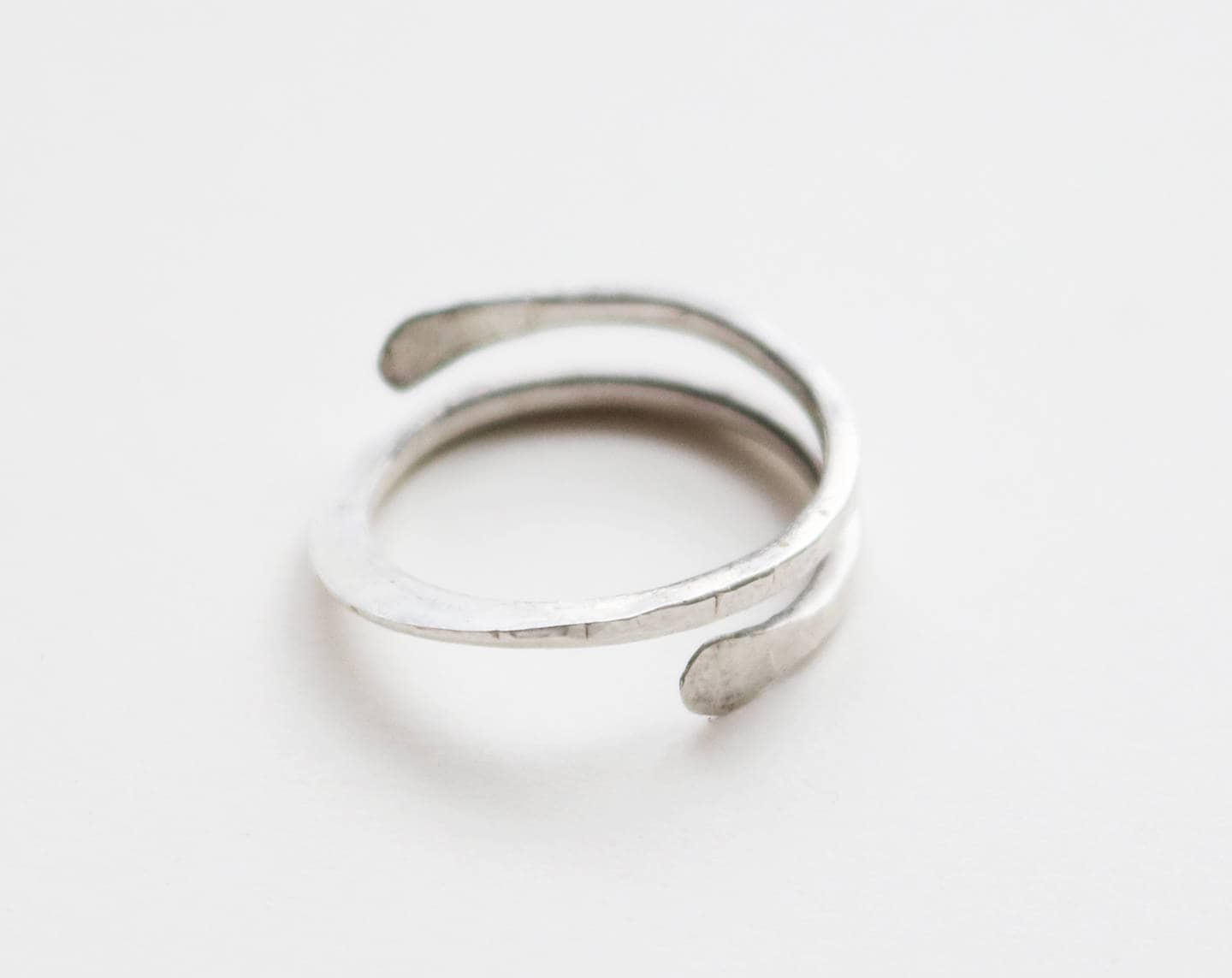 Verstellbare Silber Geschmiedete Draht Ringe Verstellbare Silber Geschmiedete Draht Ringe von CreaturesVirtue