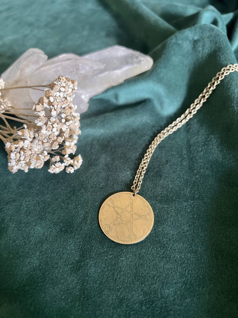 Handmade Pentagram Necklace - Pentacle Pendant - Witchcraft Jewellery von CreepyandCrafts