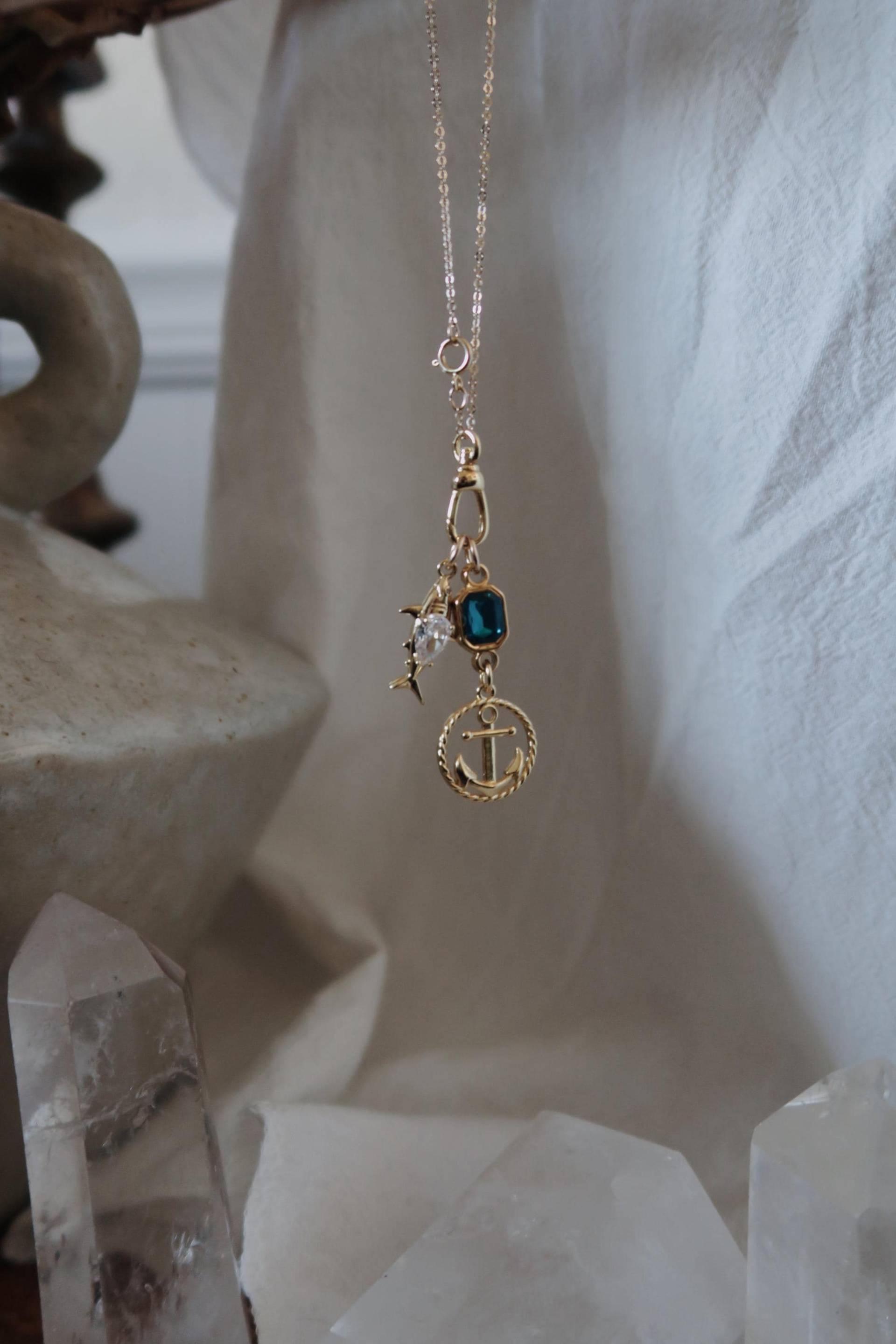 Lizenziert Tut Es Weh, Merch, Buch Schmuck, Ozean Inspirierter Gold-Gefüllte Halskette, Bookish Vom Meer Geschenke Für Sie von CreoleCharmJewellery
