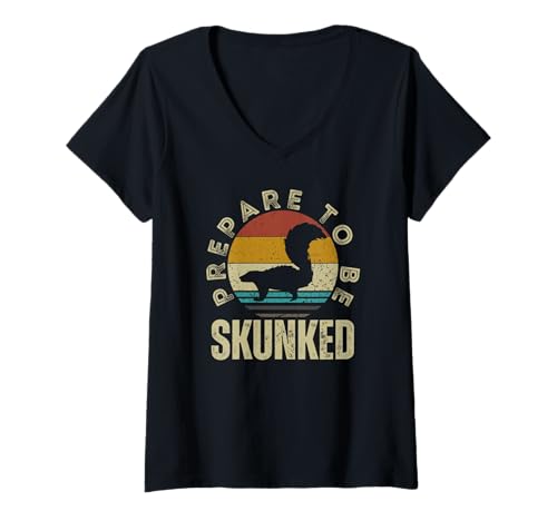 Damen Prepare to Be Skunked Lustiges Retro-Vintage-Kribbage T-Shirt mit V-Ausschnitt Damen Prepare to Be Skunked Lustiges Retro-Vintage-Kribbage T-Shirt mit V-Ausschnitt von Cribbage Gifts And Cribbage Boards Unique Designs