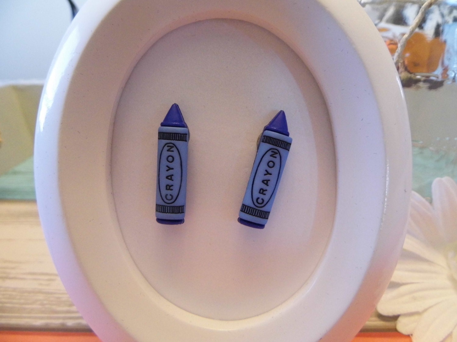 Bunte Kreide Knopf Ohrstecker, Mehrere Farben von CricketGigglesGifts