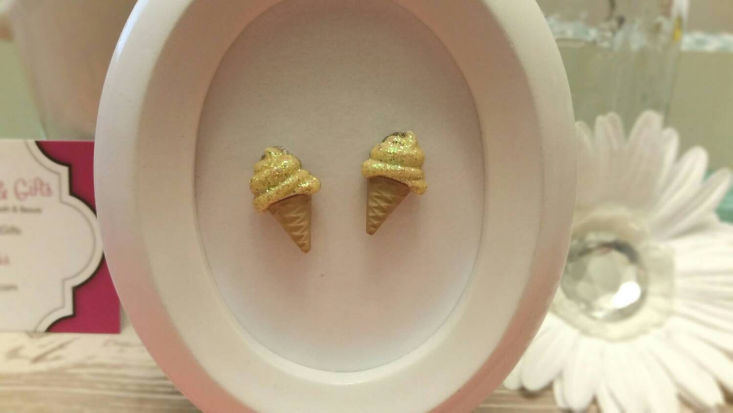 Glitter Eistüte Knopf Ohrstecker von CricketGigglesGifts