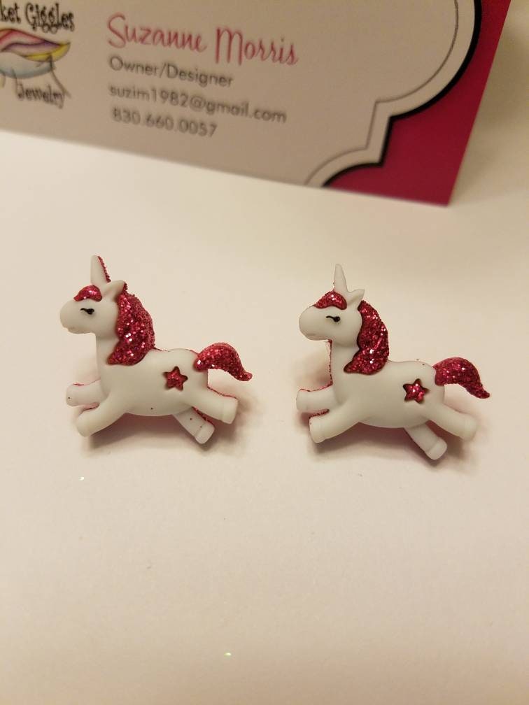 Leuchtend, Bunte Einhorn Ohrstecker von CricketGigglesGifts