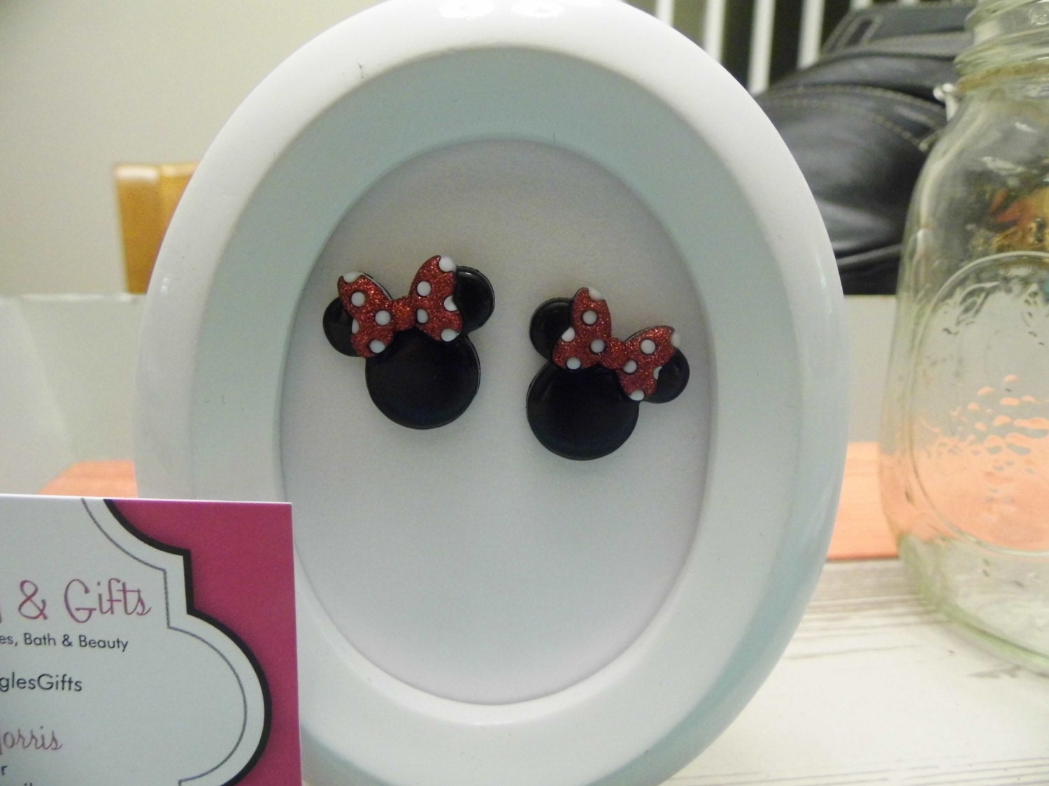 Minnie Maus Ohren Knopf Ohrstecker von CricketGigglesGifts