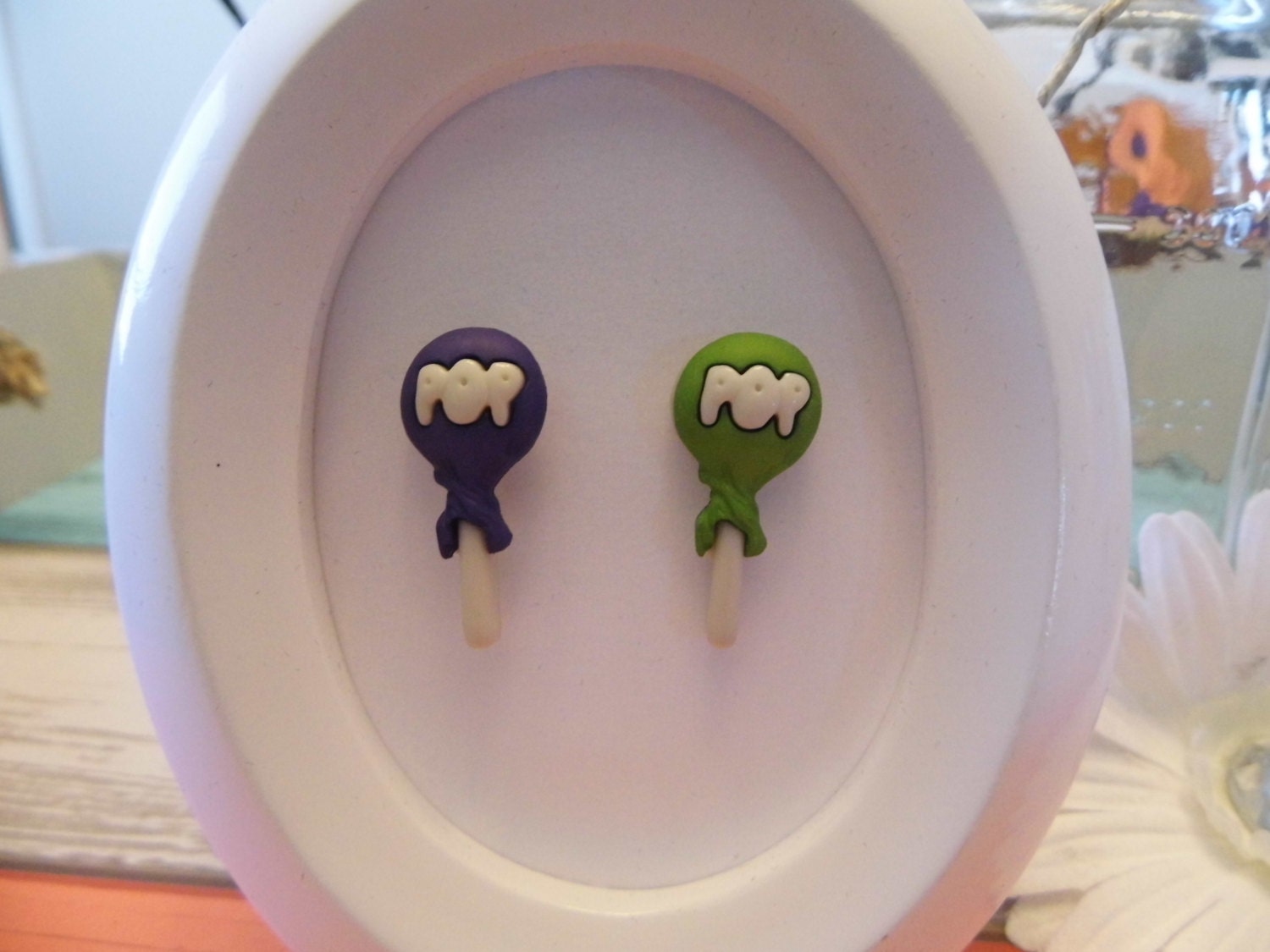 Vintage Bonbon-Ohrstecker von CricketGigglesGifts