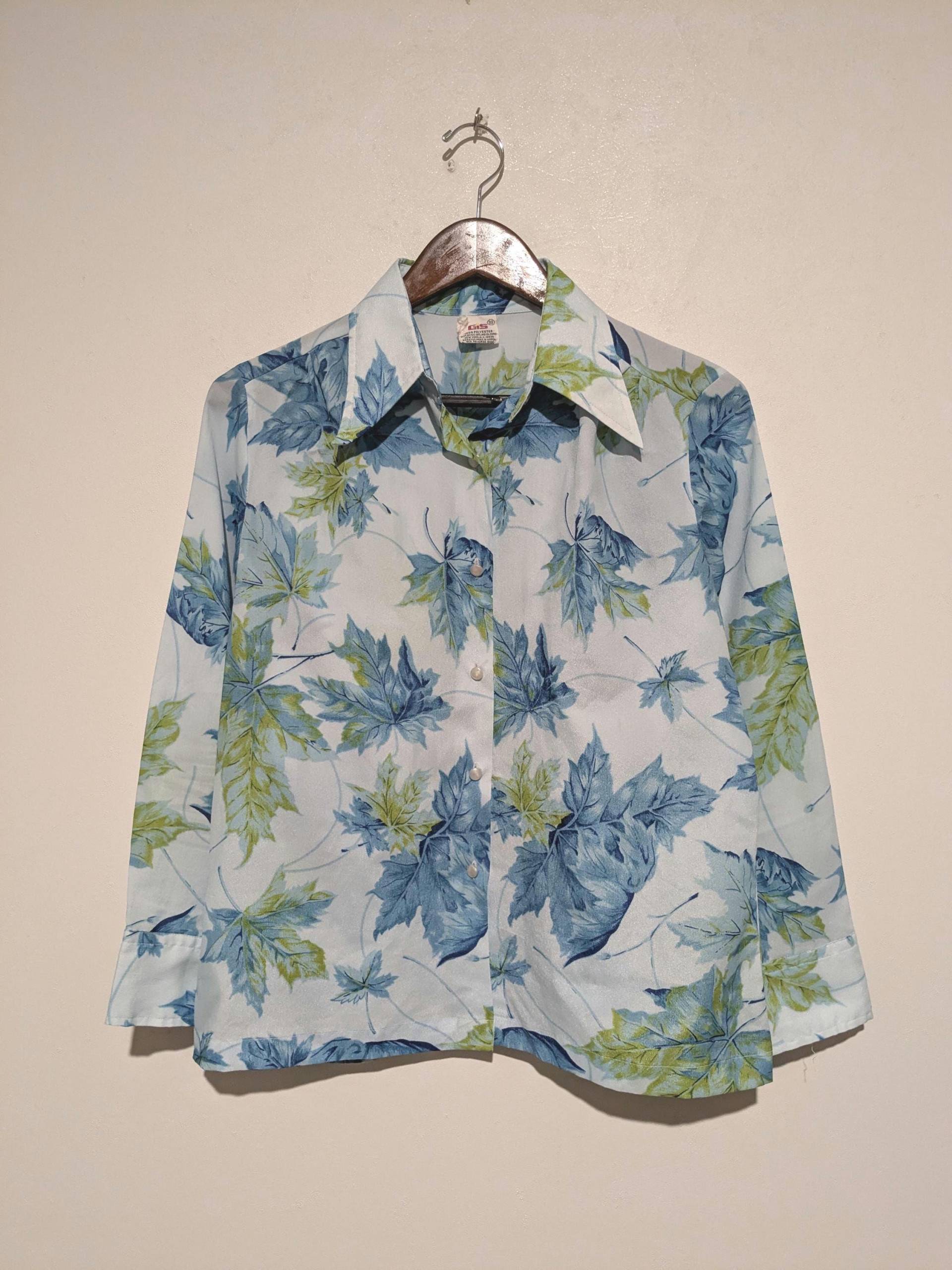 Groovy Blau Grün Vintage 70Er Jahre Disco Leaf Print Crepe Button Down Shirt Bluse B43 M/L Groovy Blau Grün Vintage 70Er Jahre Disco Leaf Print Crepe Button Down Shirt Bluse B43 M/L von CricketsVintageShop
