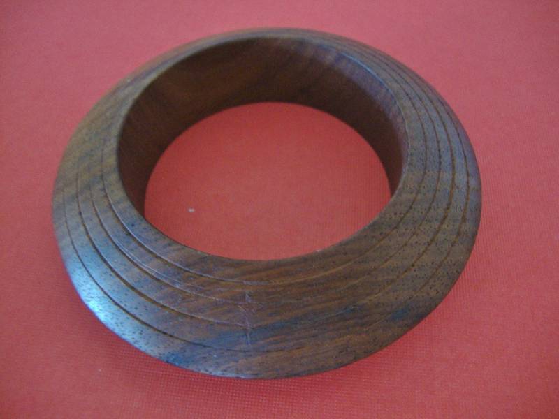 Holz Armreif Armband Dimensionale Gestaltung von CrimsonVintique