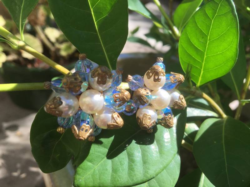 Lila Lila Strass & Perlen Bead Cluster Ohrringe Haskell Stil Retro-Vintage-Modeschmuck Lila Lila Strass & Perlen Bead Cluster Ohrringe Haskell Stil Retro-Vintage-Modeschmuck von CrimsonVintique