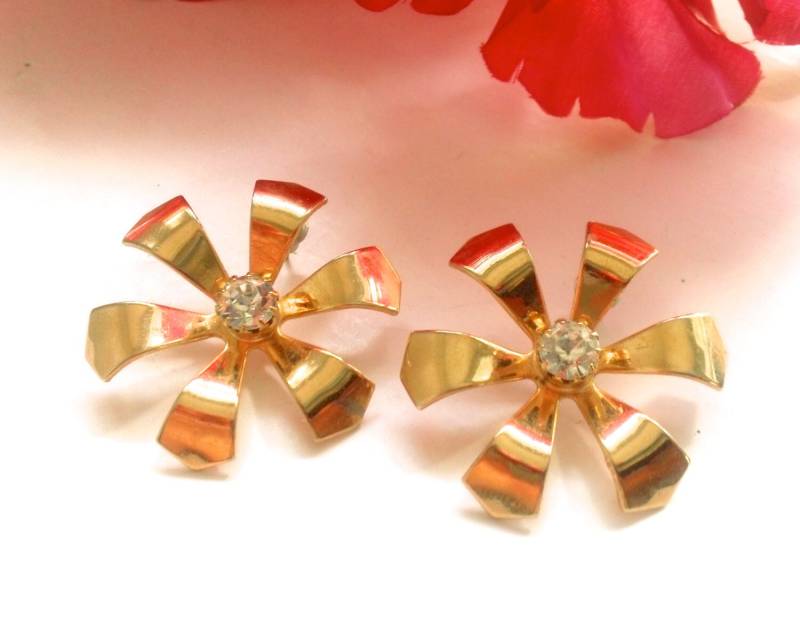 strass Blume Ohrringe Braut Hochzeit Modeschmuck von CrimsonVintique