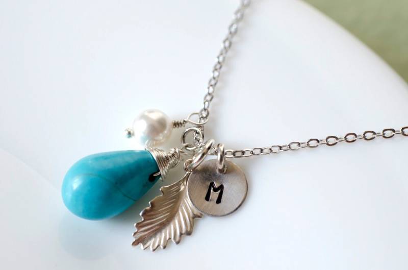 Initiale, Benutzerdefinierte Initial Halskette, Türkis Dezember Birthstone Schmuck - Individuelle Stempel Initialen von CrinaJewelleryDesign