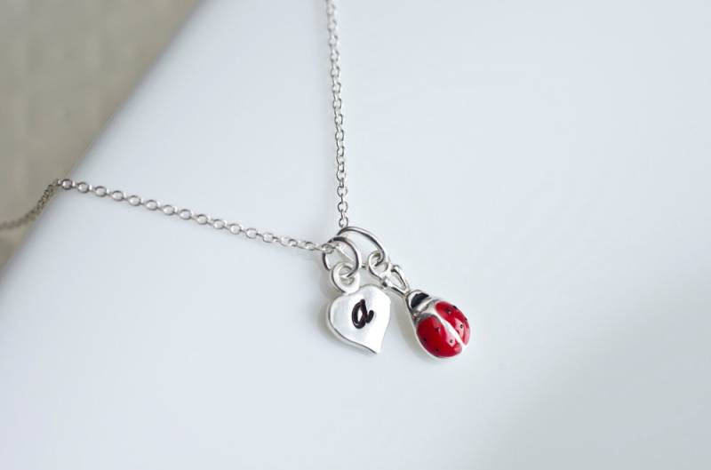 Marienkäfer Initiale Halskette, Sterling Silber Kinder Personalisierte Initial Blumen Mädchen Geschenk von CrinaJewelleryDesign