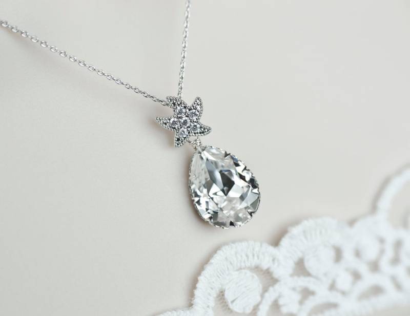Seestern Halskette, Zirkonia Und Weiß Swarovski Kristall Teardrop, Braut Brautjungfern Strand Hochzeit Halskette Seestern Halskette, Zirkonia Und Weiß Swarovski Kristall Teardrop, Braut Brautjungfern Strand Hochzeit Halskette von CrinaJewelleryDesign