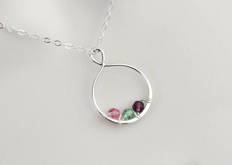 Unendlich Halskette, Unendlichkeit Geburtsstein Swarovski Personalisiertes Geschenk, Mutter Großmutter Halskette Unendlich Halskette, Unendlichkeit Geburtsstein Swarovski Personalisiertes Geschenk, Mutter Großmutter Halskette von CrinaJewelleryDesign
